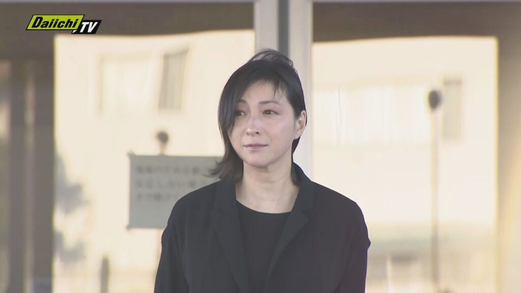 広末涼子 復帰か引退か：メンタルヘルスと芸能界のプレッシャーを振り返る